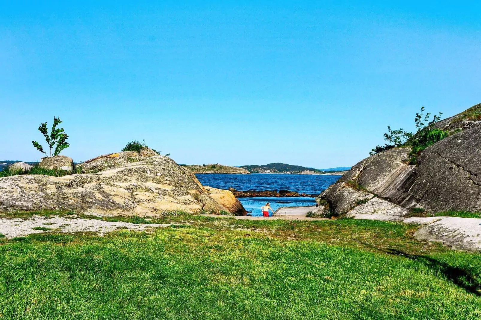 Seaside Charm in Hoviksnas-By Traum-Not tagged