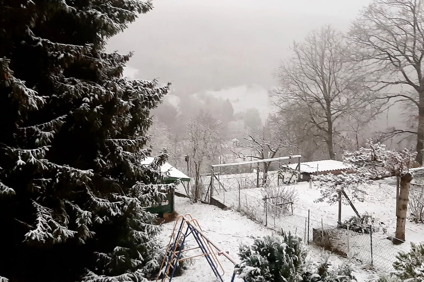 Ferienhaus 120 qm-Garden winter