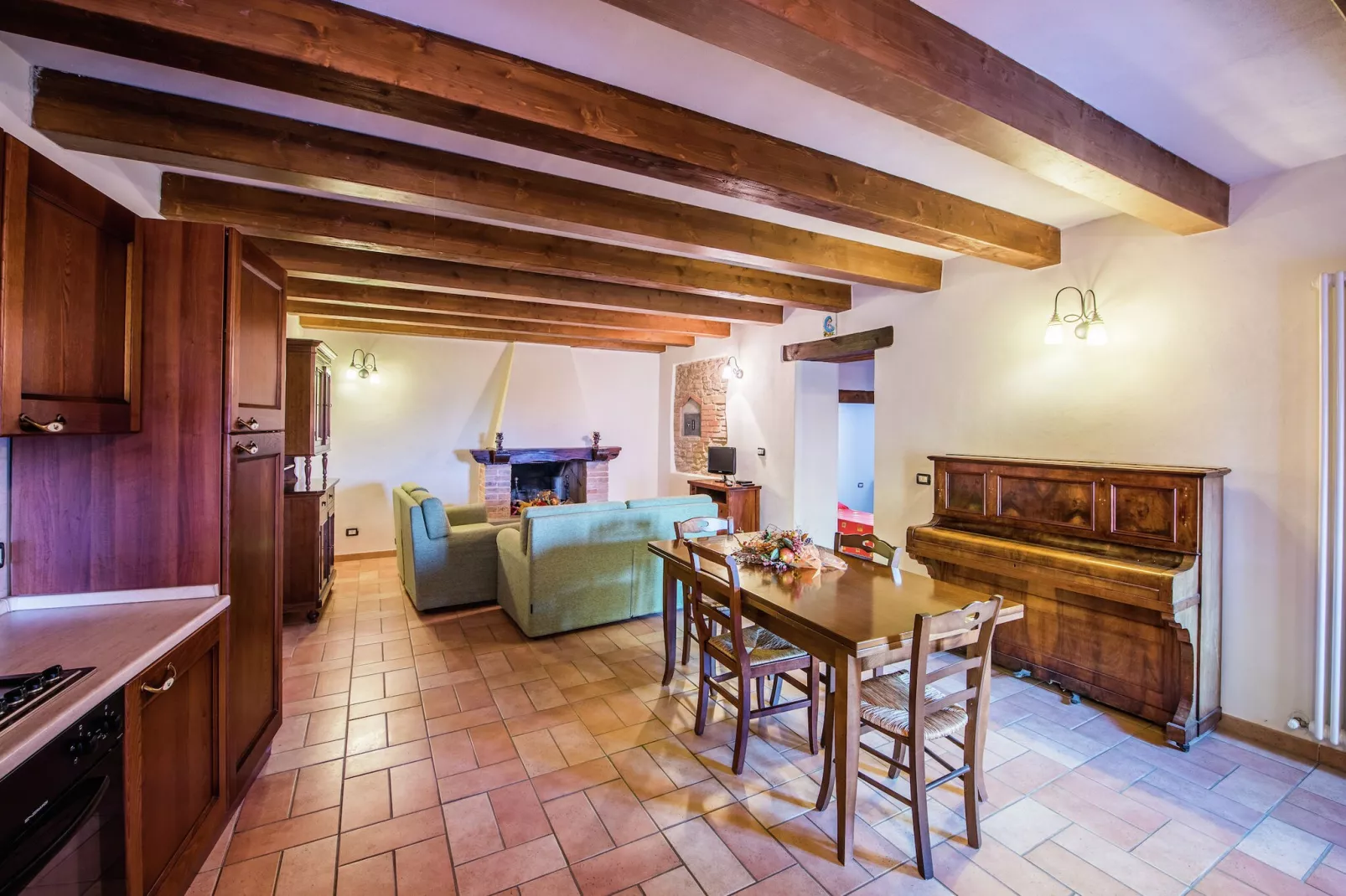 Borgo Uno-Living room