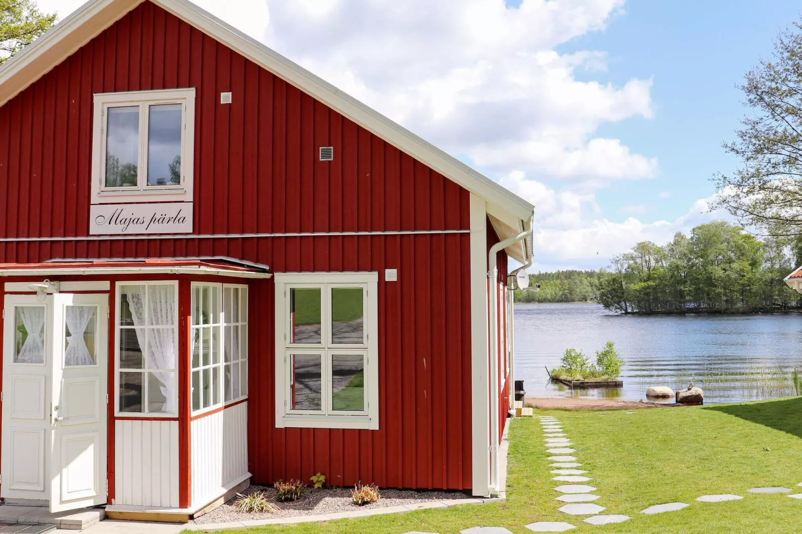 14 person holiday home in Unnaryd-By Traum-Outdoor