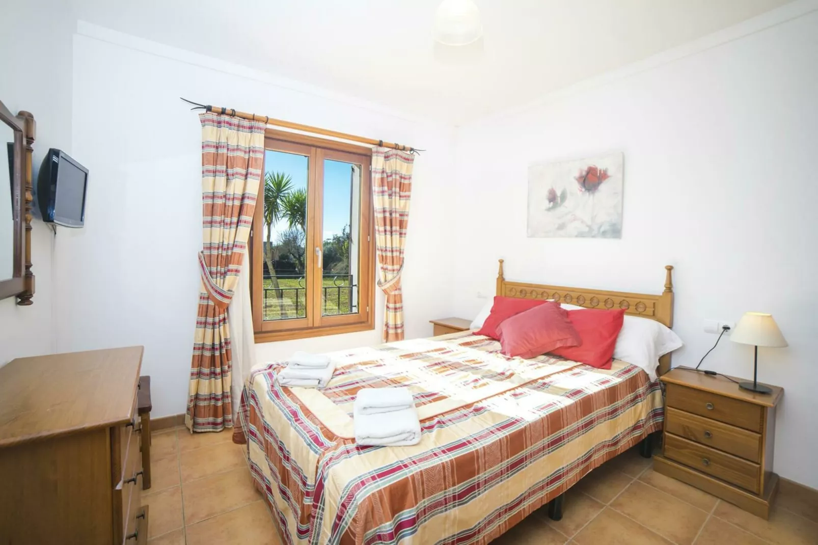 Can Ines-Bedroom
