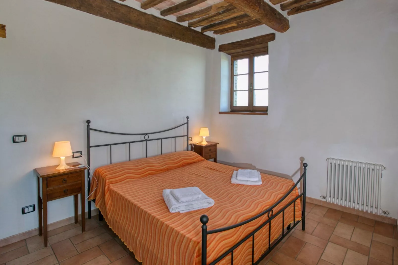 Borgo Uno-Bedroom