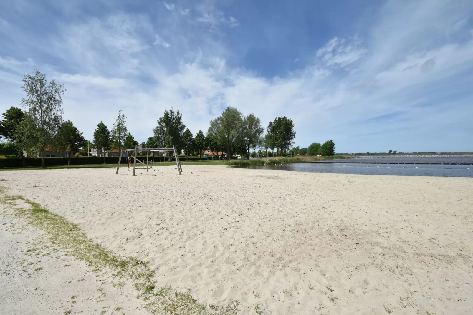 Aan de Friese Meren-Areas summer 1km