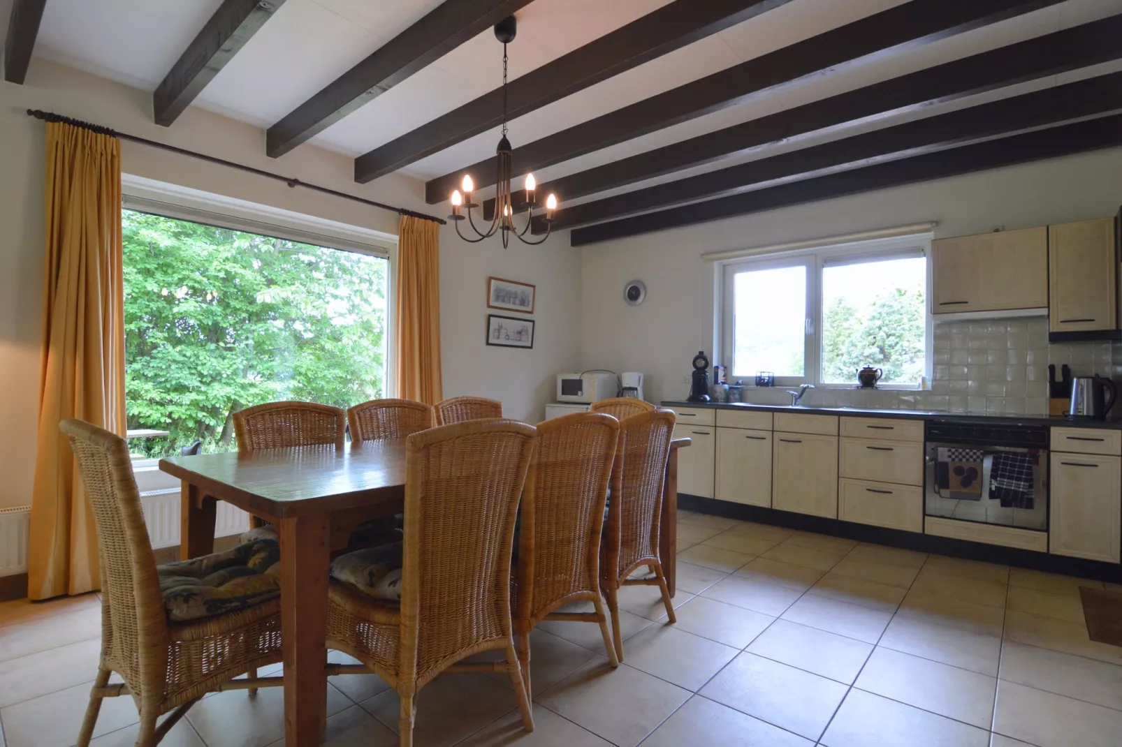 De Kibbelhoeve-Dining room