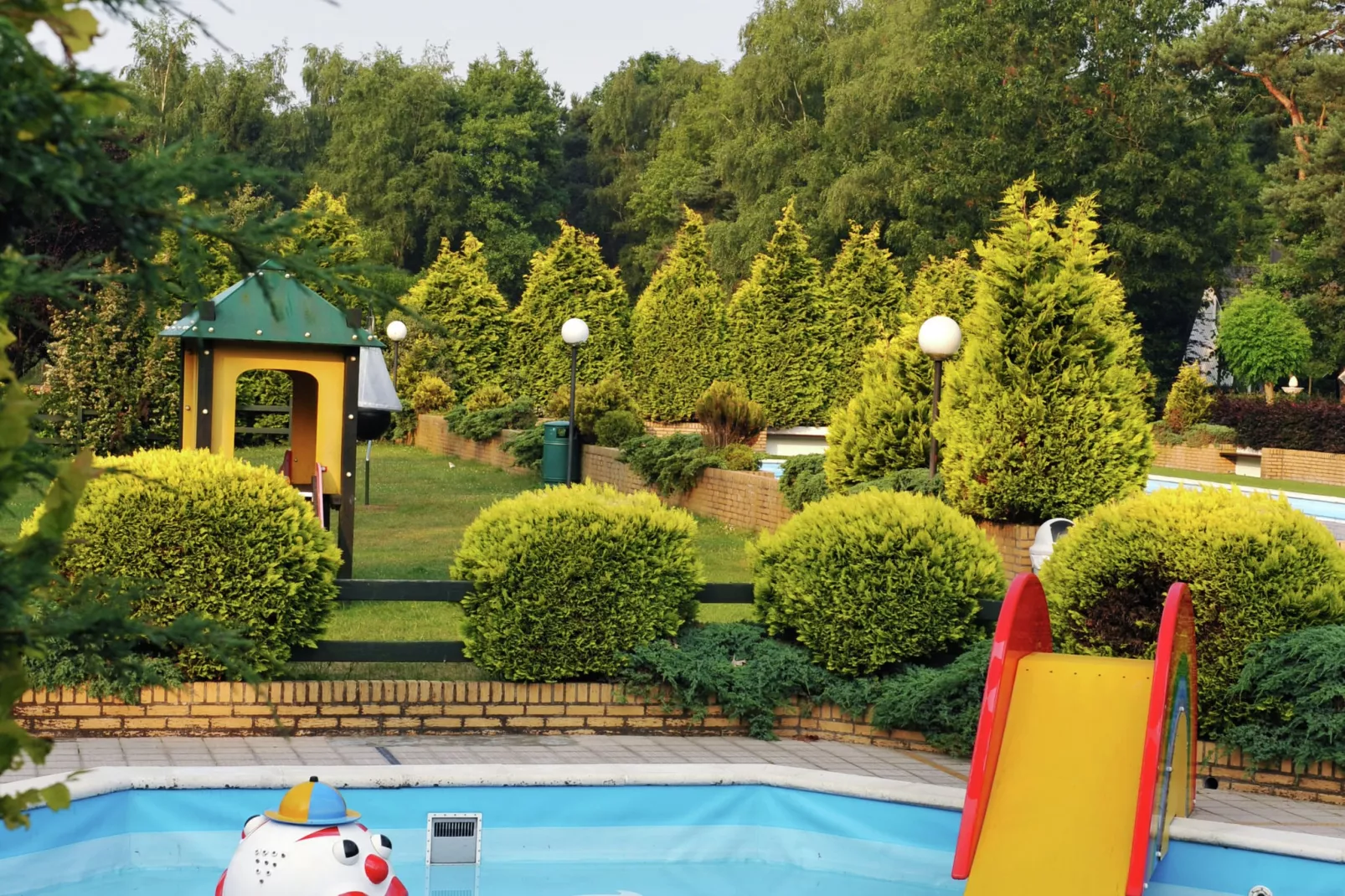 Parc de Kievit 1-Pool