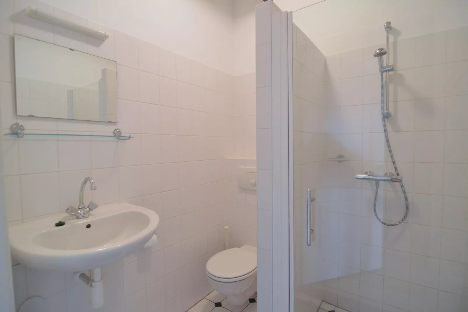 De Kibbelhoeve-Bathroom