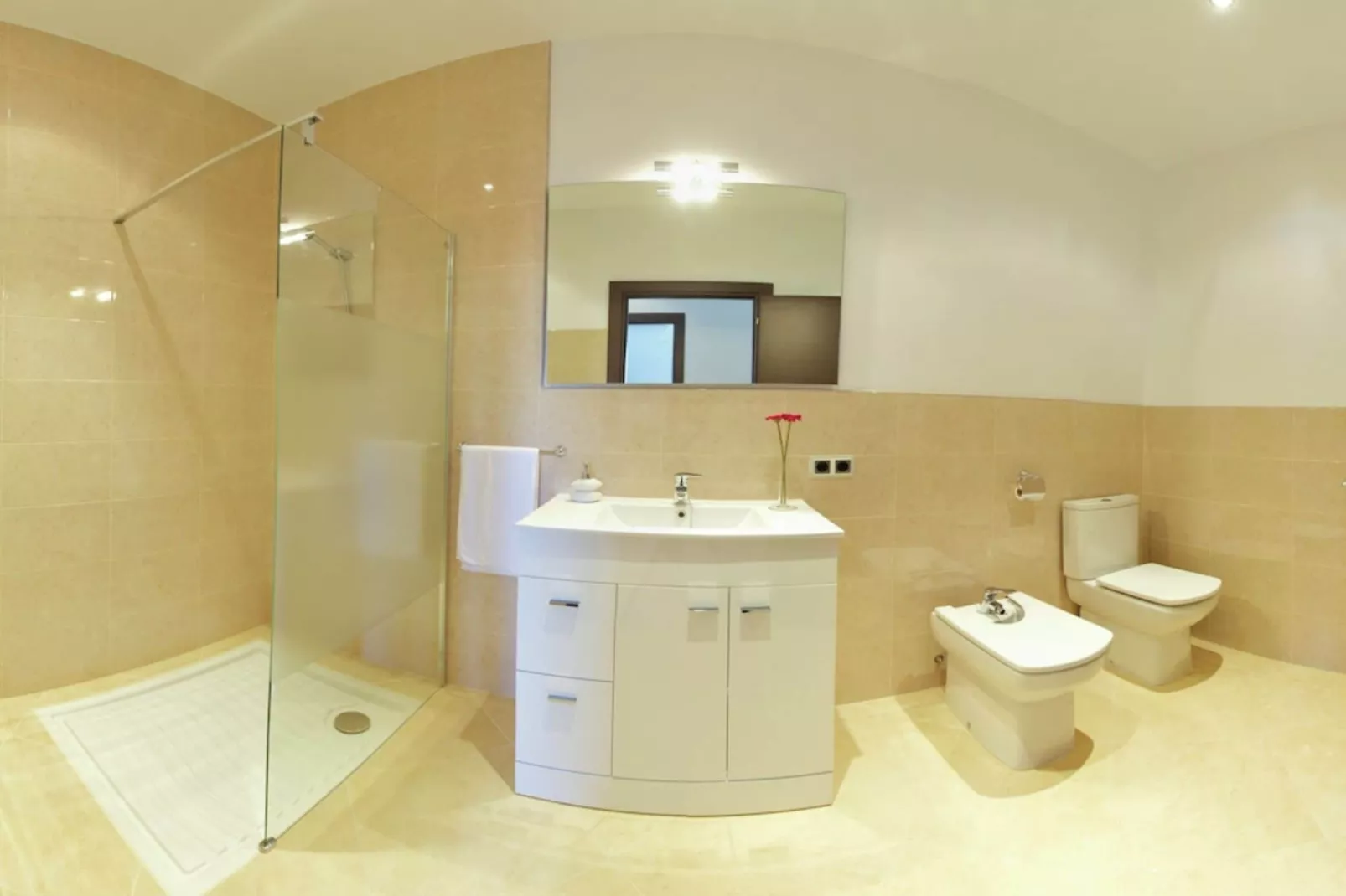 Can Melis-Bathroom
