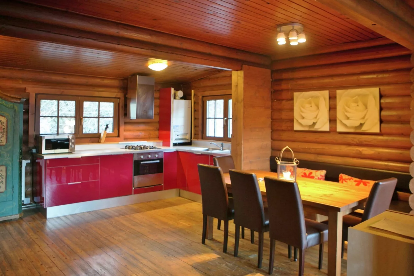 Chalet im Brixental-Dining room