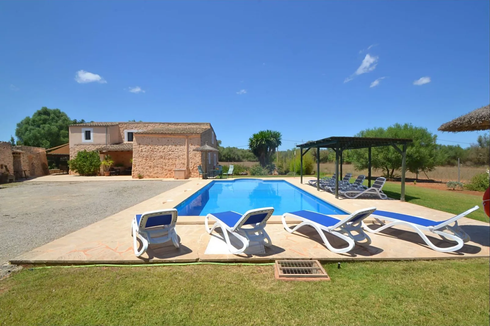 Xim Vell-Pool
