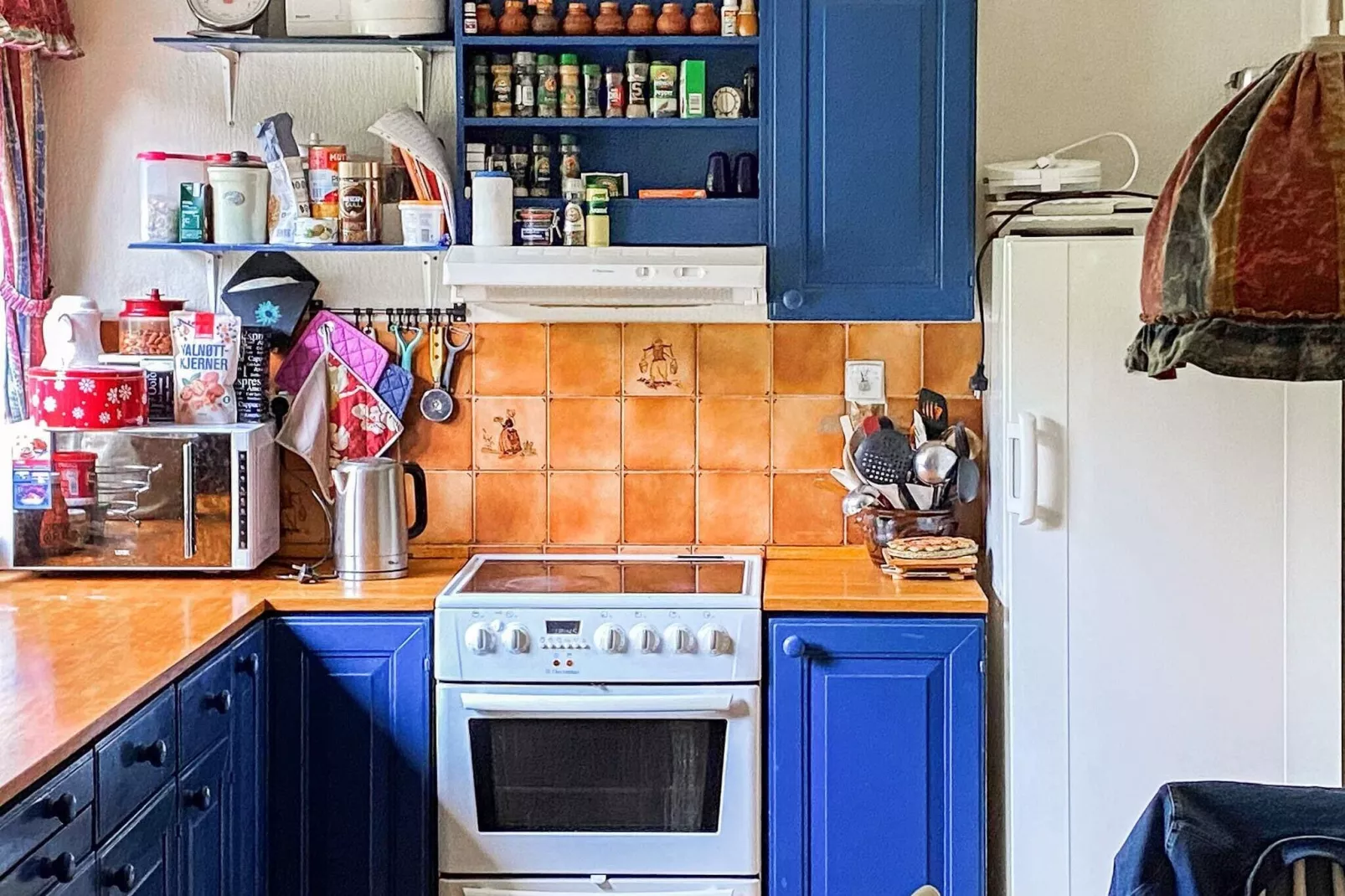 9 person holiday home in Reksteren
