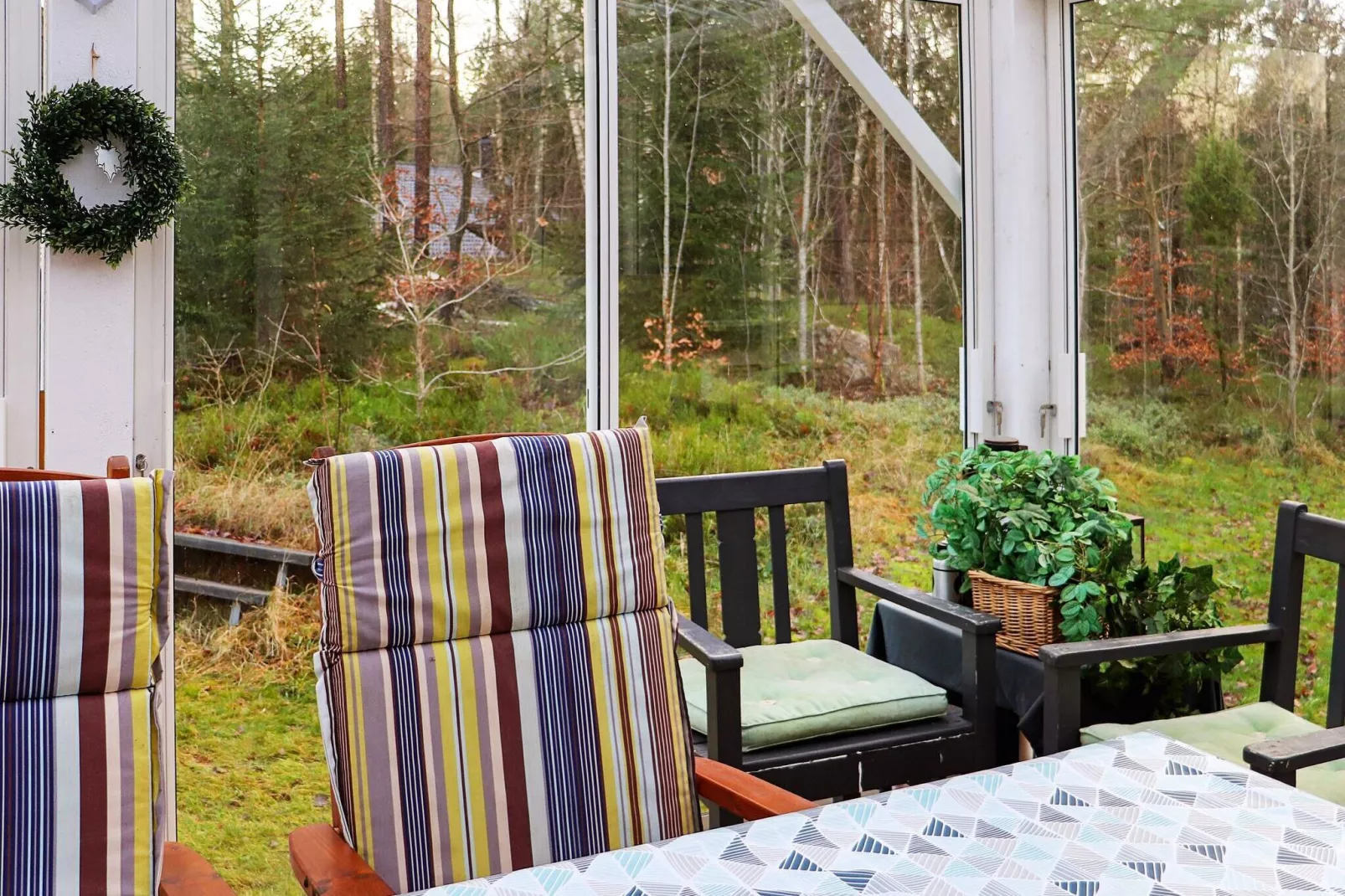 3 person holiday home in ÖRKELLJUNGA-Indoor
