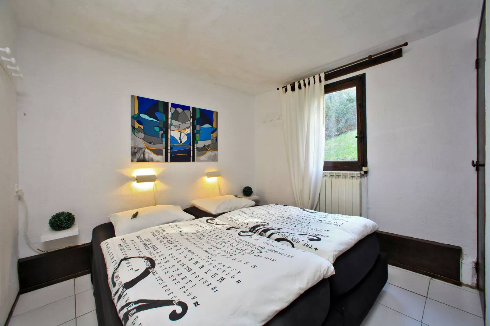 Isis-Bedroom