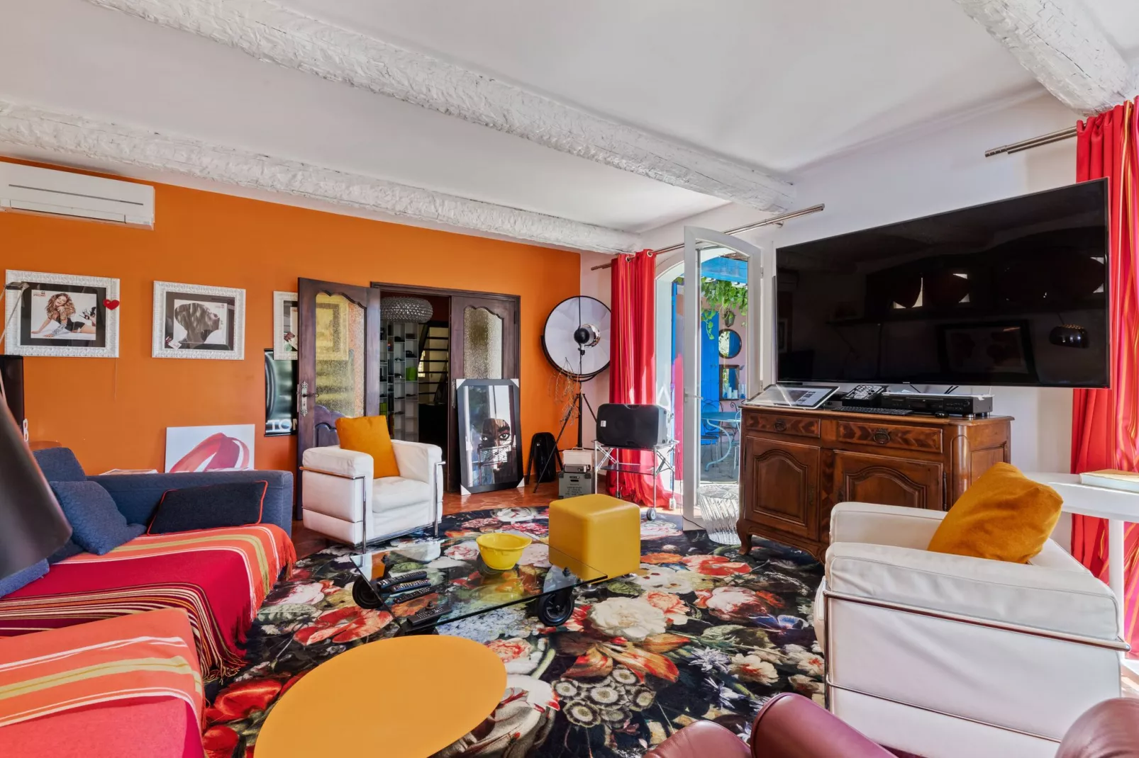 Villa Carro-Living room
