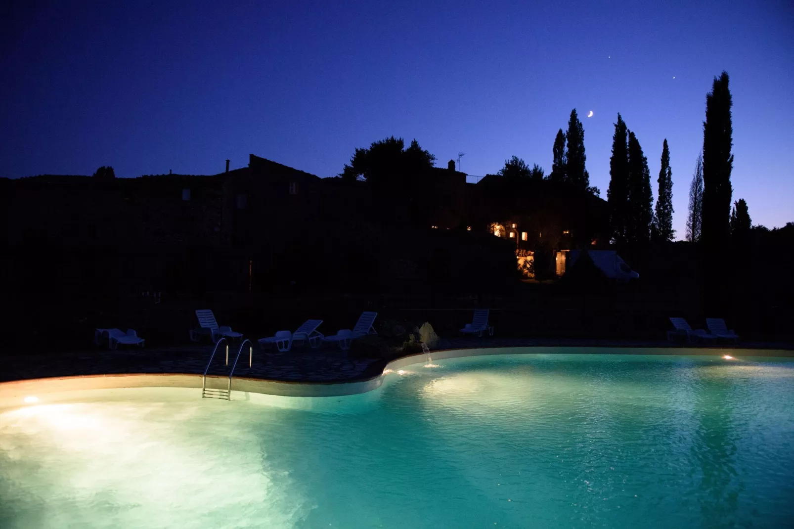Ginestra2-Pool