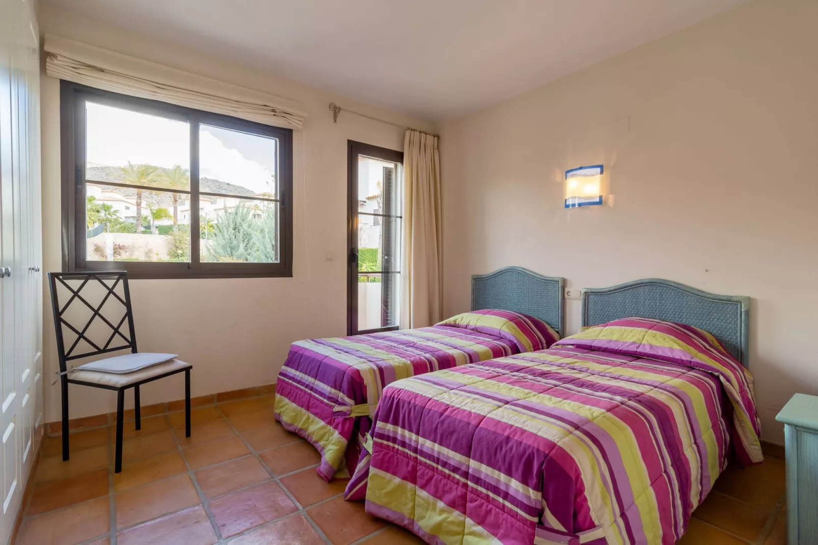 Los Olivos-Bedroom
