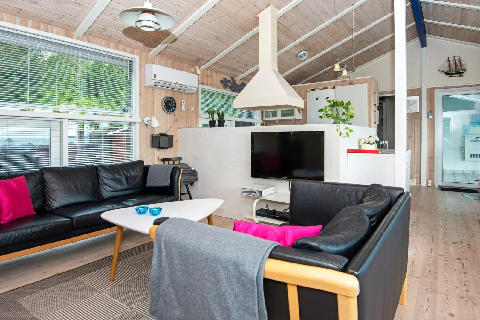 8 person holiday home in Ebeltoft