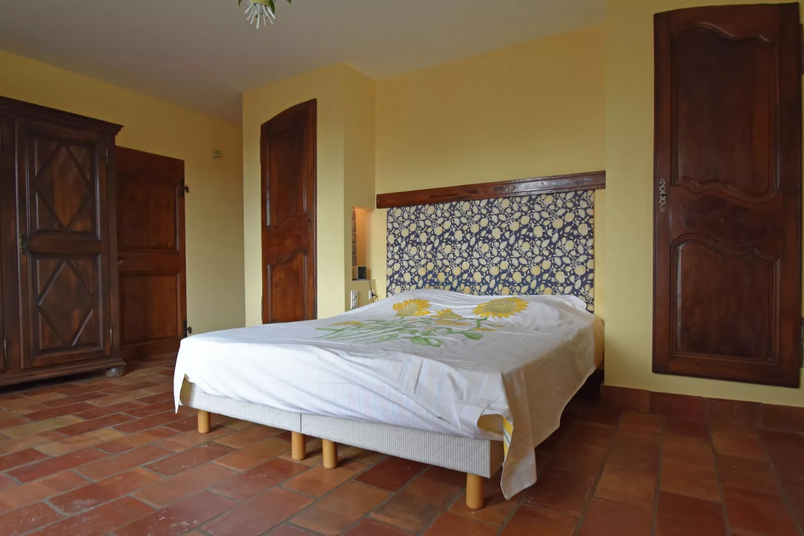 Mas des Olivettes-Bedroom