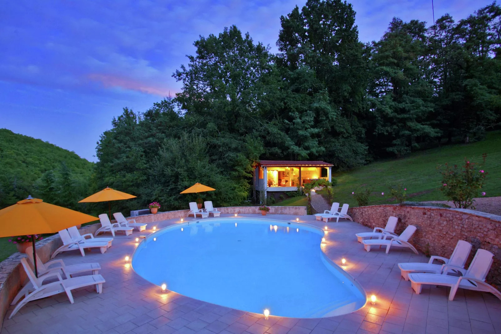 poolofhouse