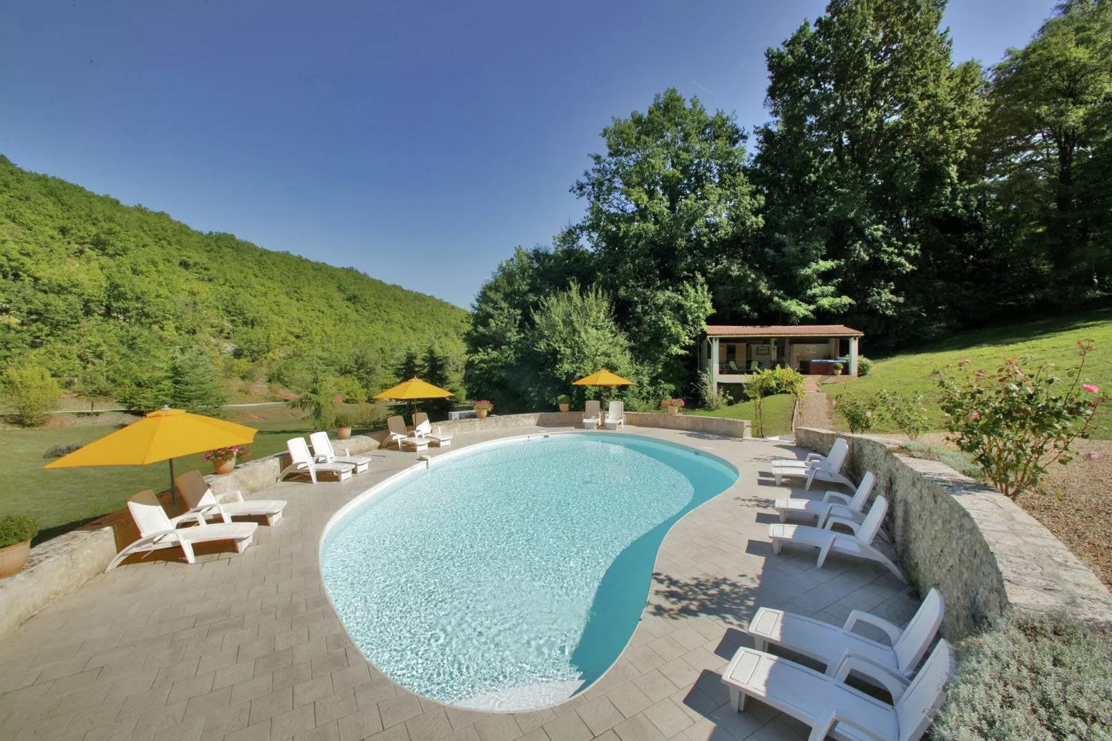 poolofhouse