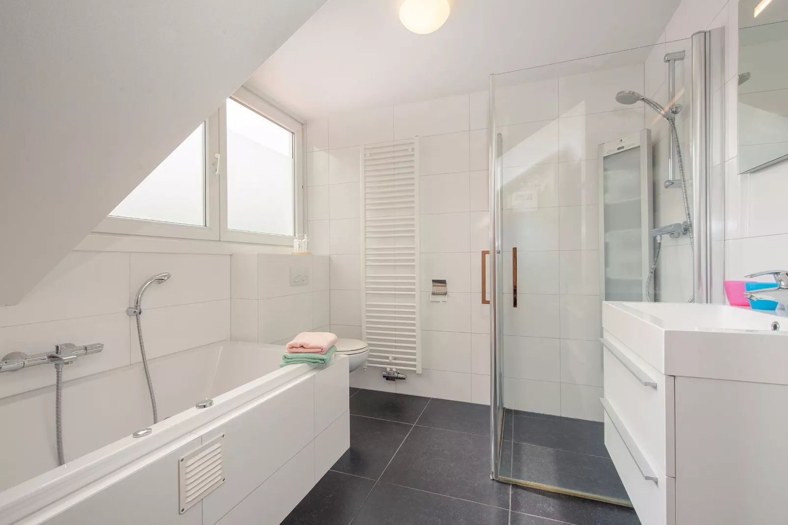 Resort Arcen 9-Bathroom