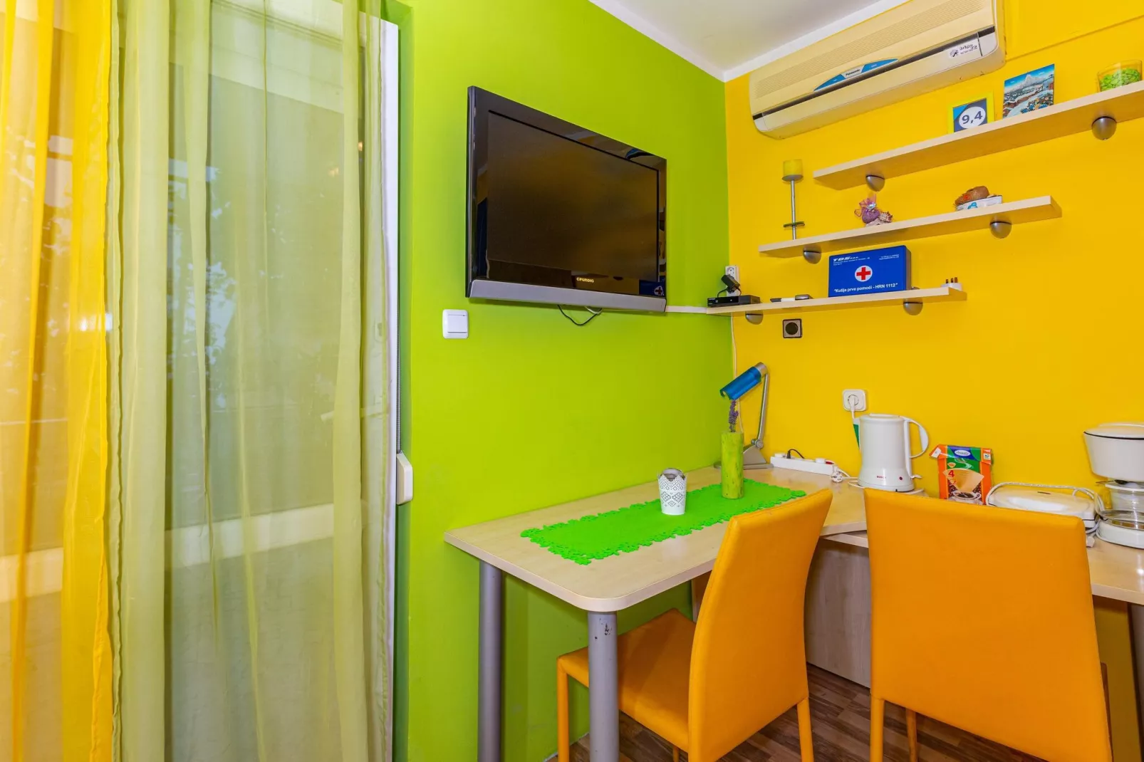 Studio Apartment Jasminka A2-Living room