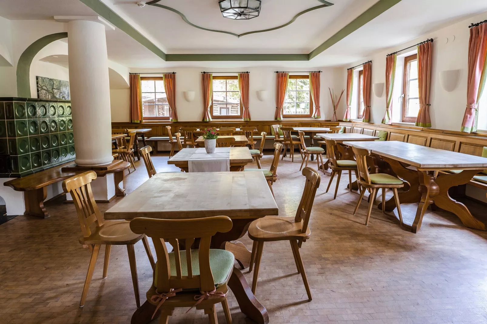 Forellenhof-Dining room