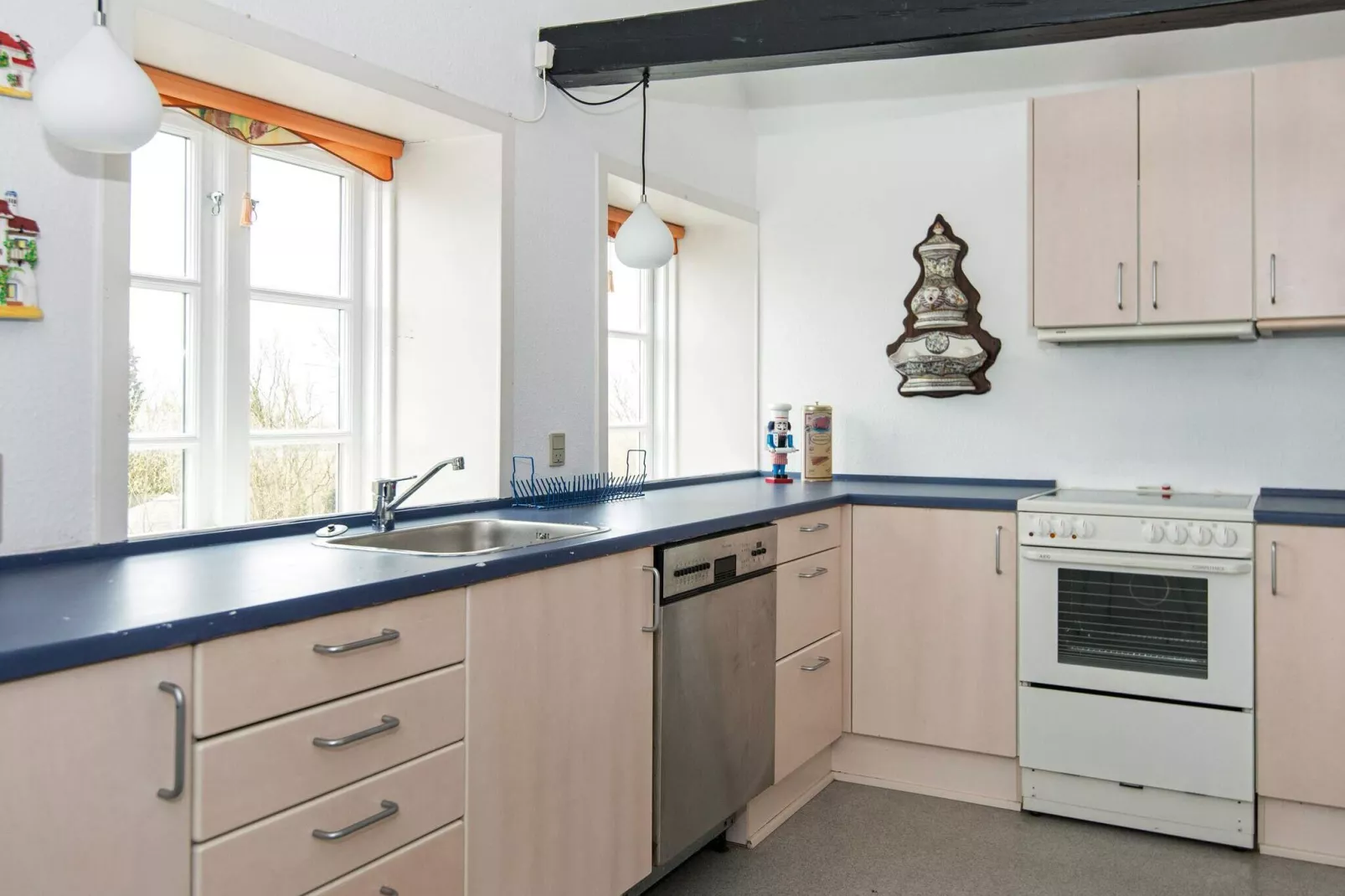 12 person holiday home in Højer-Indoor