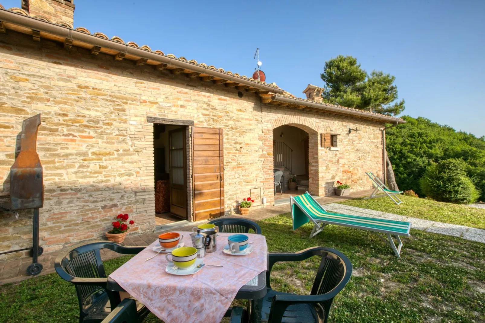 Borgo Quattro-Gardens summer