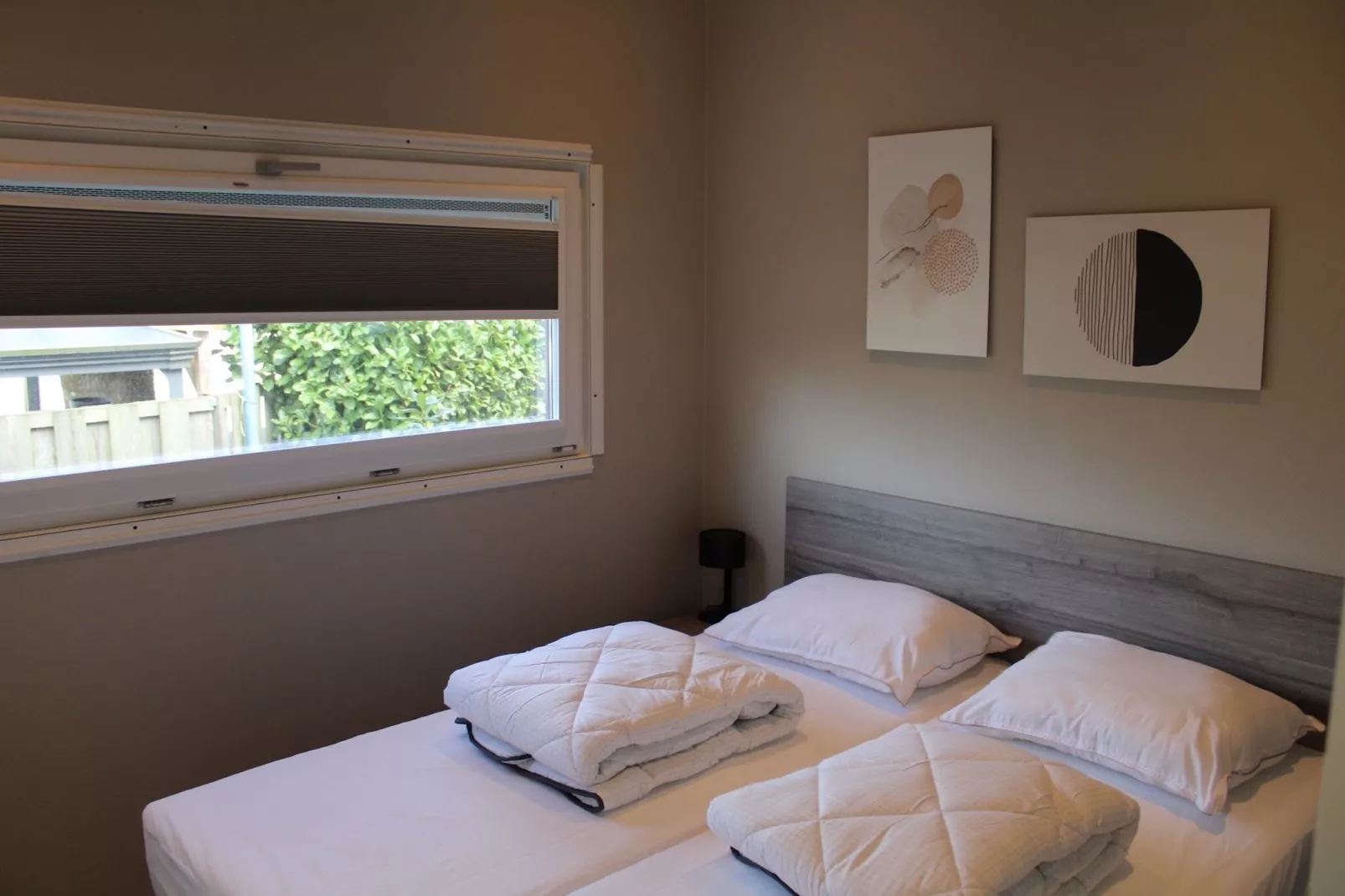 Recreatiepark Rhederlaagse Meren 13-Bedroom