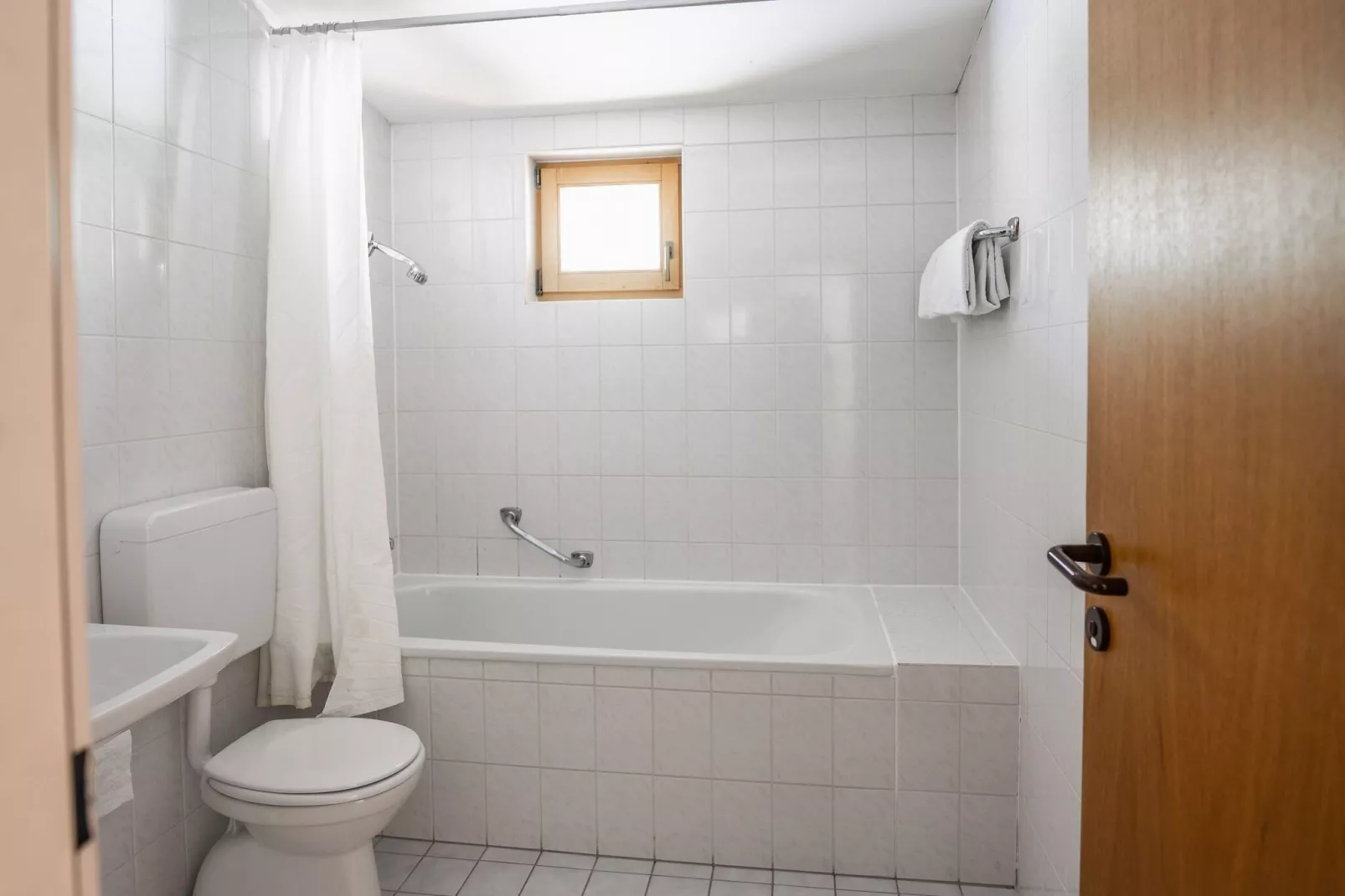 Forellenhof-Bathroom