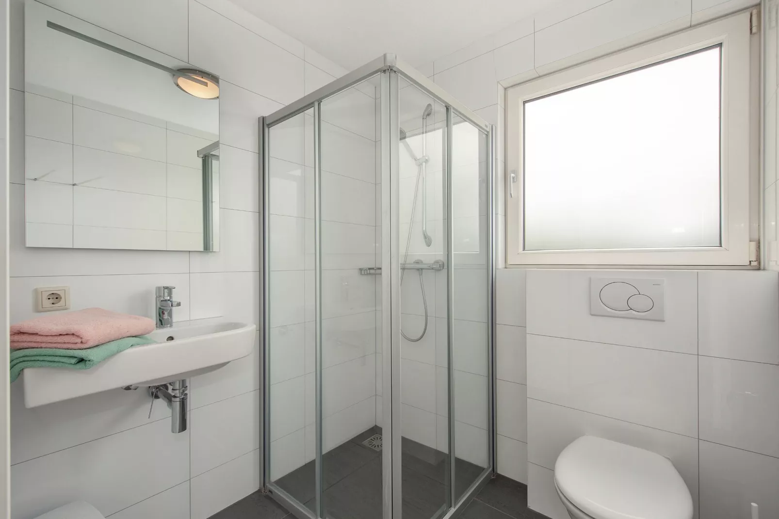 Resort Arcen 8-Bathroom