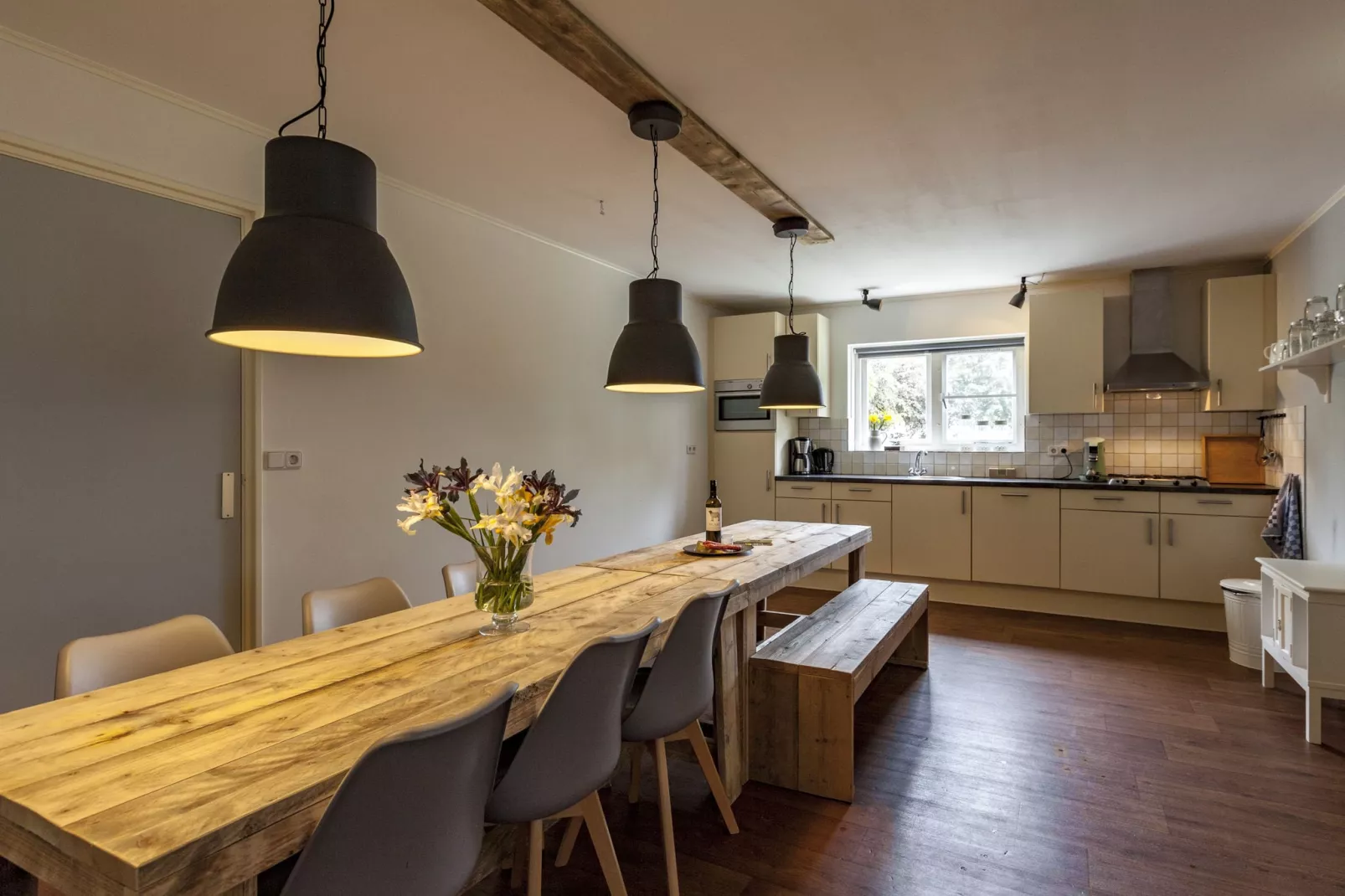 Zeeuwse Schaapskooi-Dining room