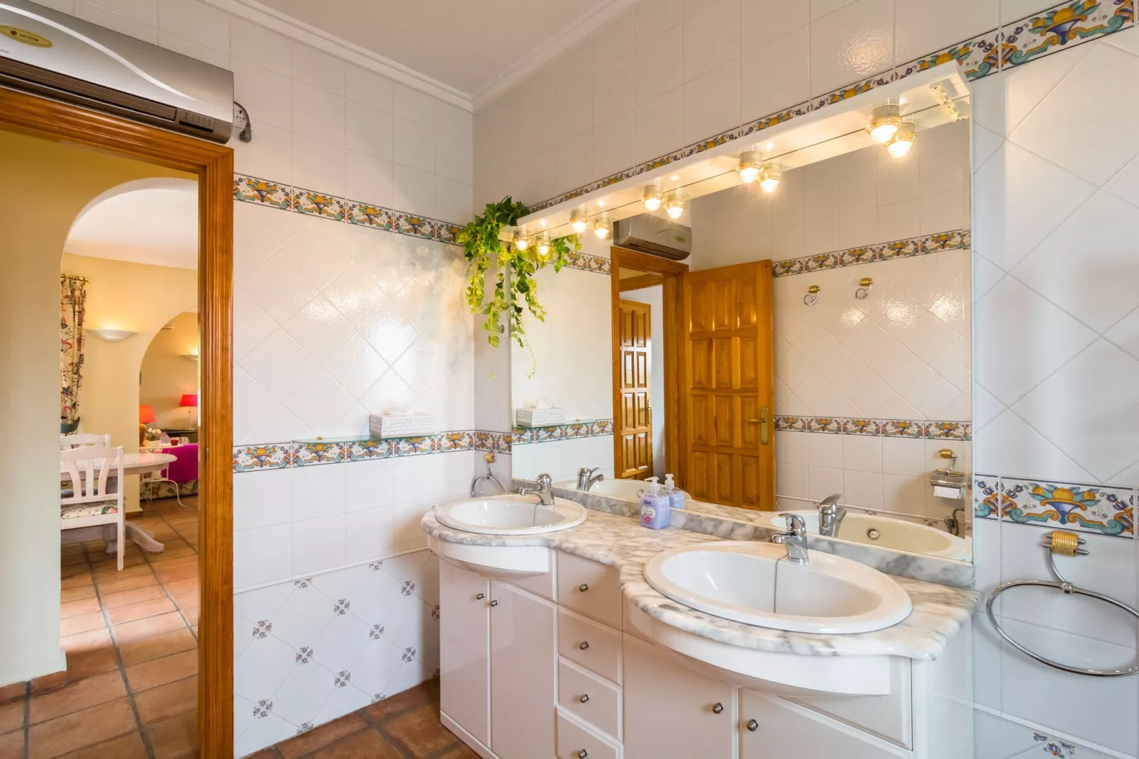 Villa Boya-Bathroom