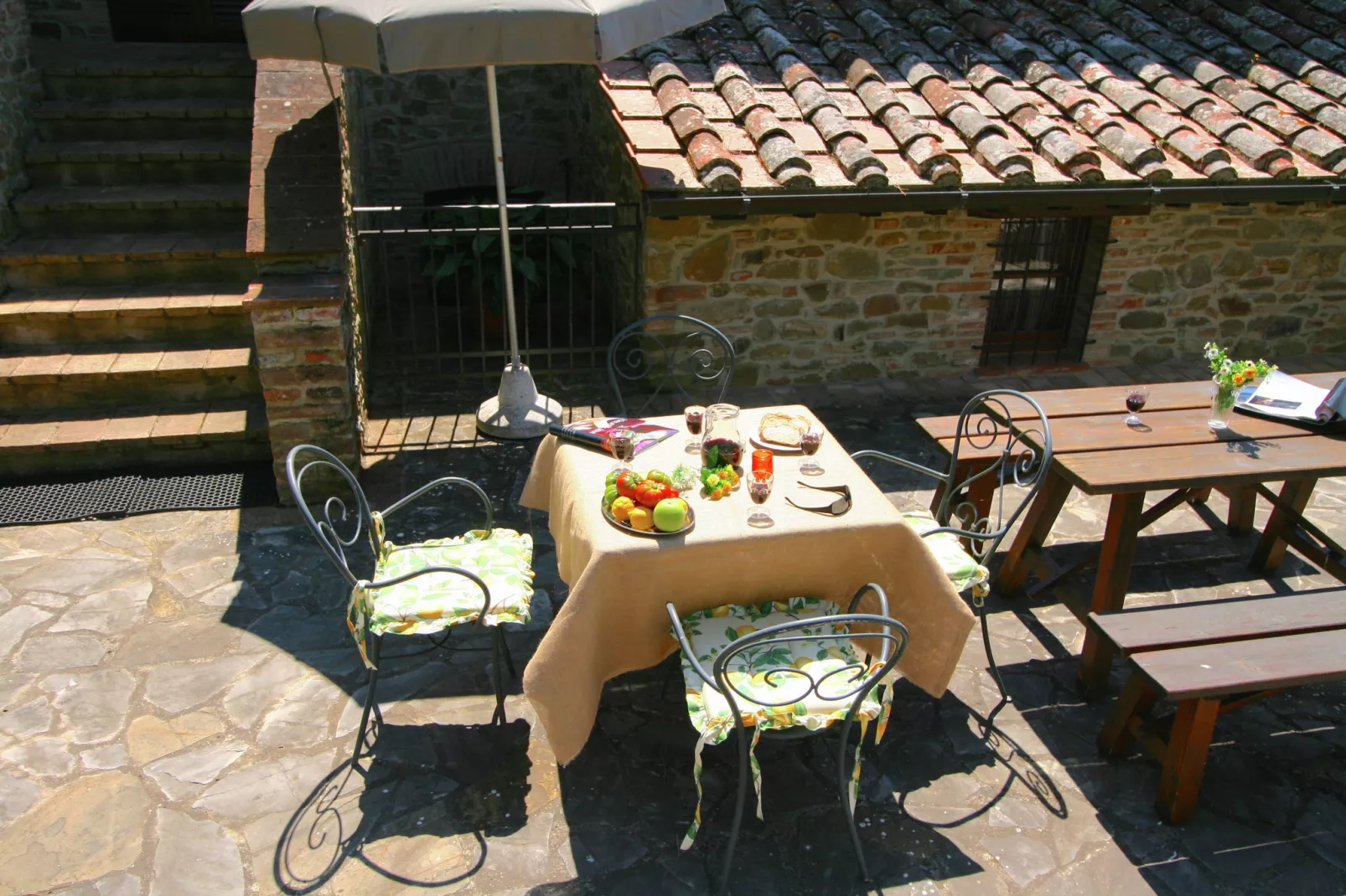 Pino-Terrace balcony