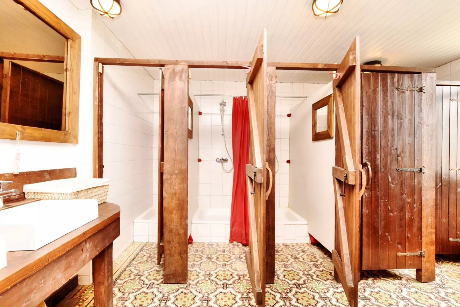 Les Poiriers-Bathroom