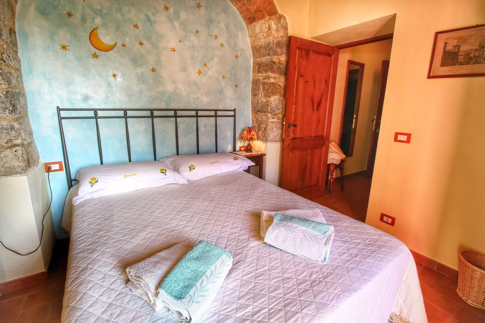 Limone-Bedroom