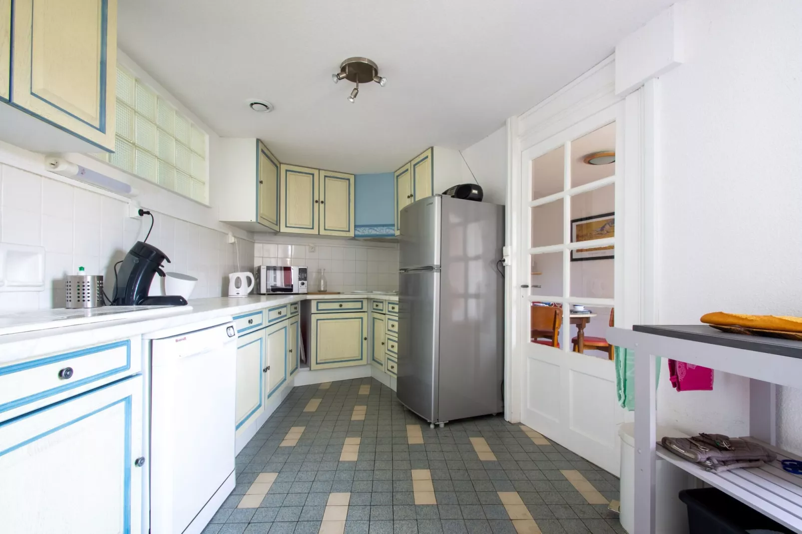 Gîte Calvaire - Hérisson-Kitchen
