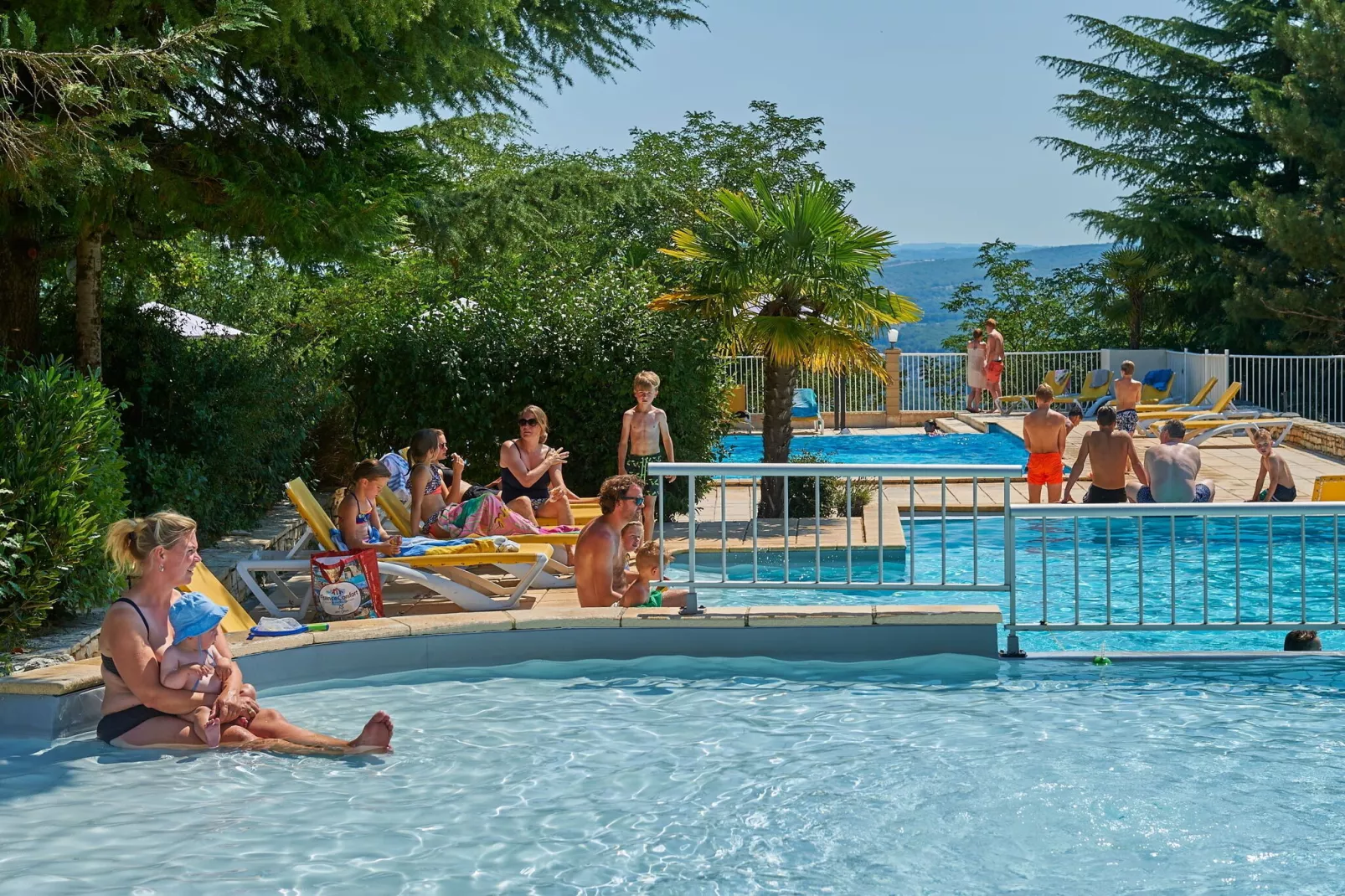 Domaine de Lanzac 3-Park facilities