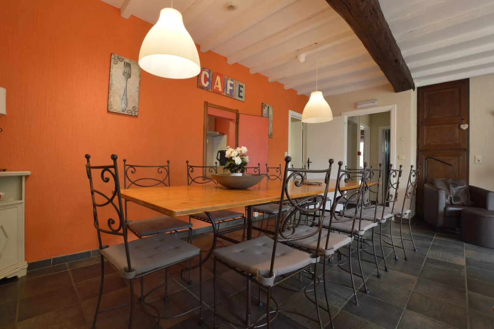 Bois et Nature-Dining room
