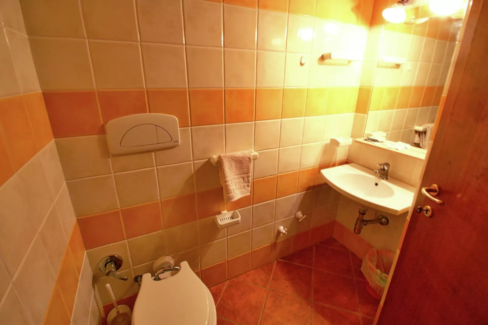 Flor-Bathroom