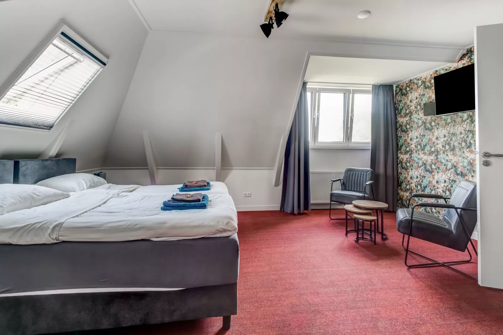 Boerderij Koatstertille-Bedroom