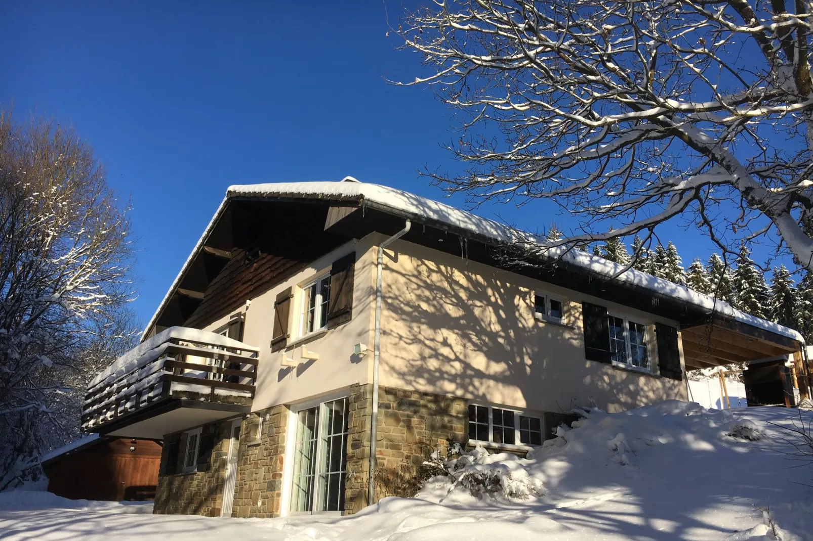 Bois et Nature-Exterior winter
