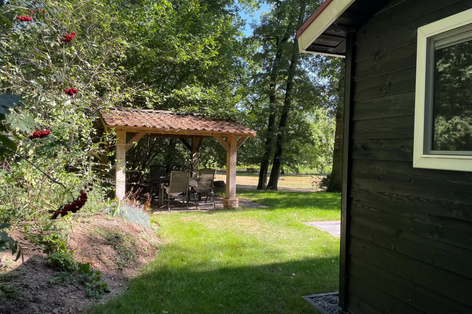 De Hooischuur in Hellendoorn-Gardens summer