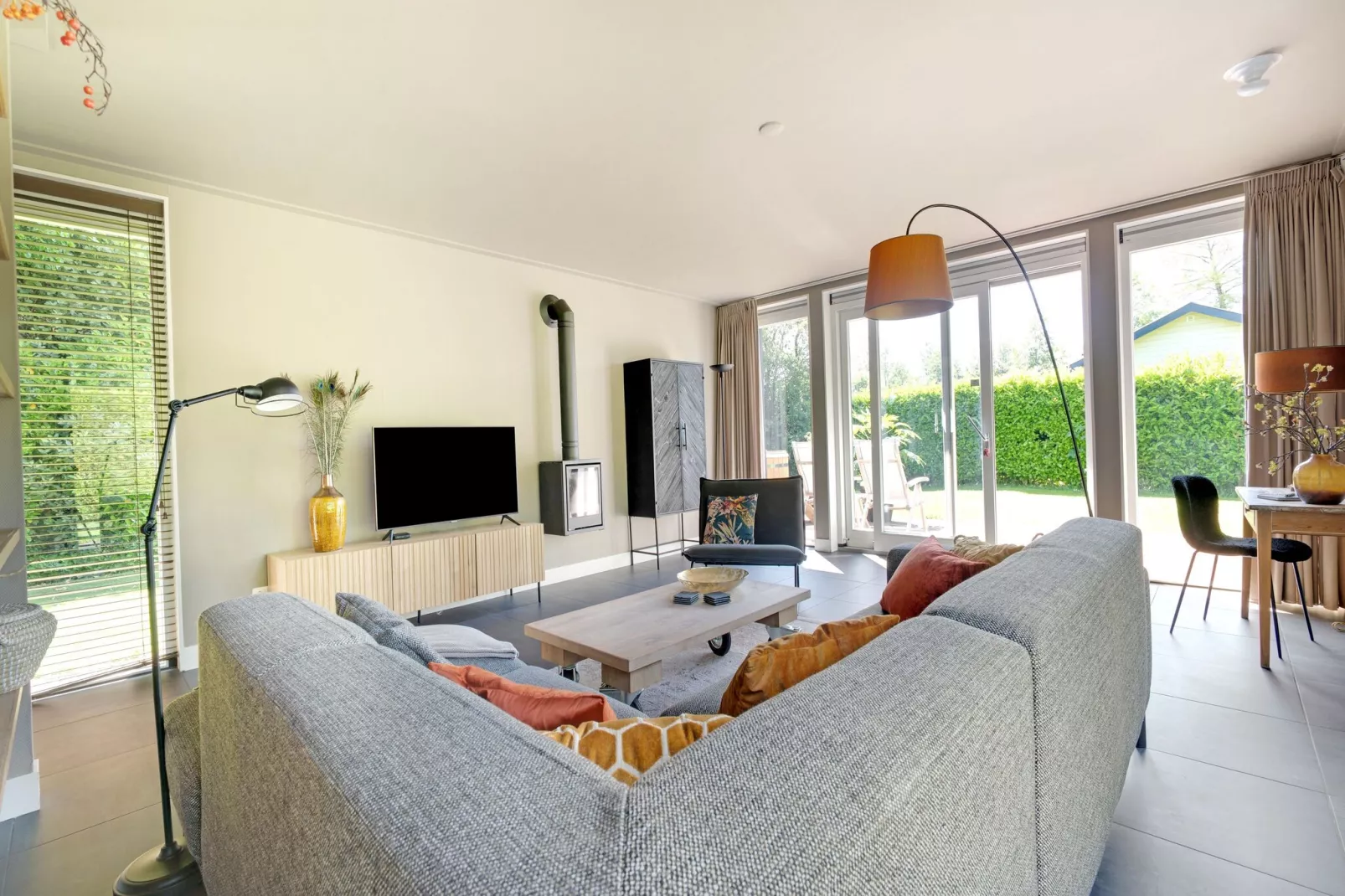 Stijlvol familiehuis in Grou-Living room