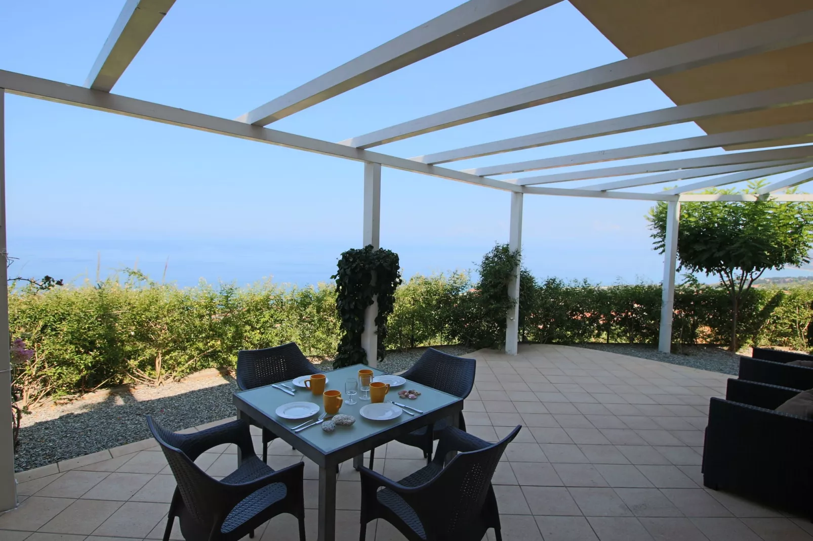 Bottone-Terrace balcony