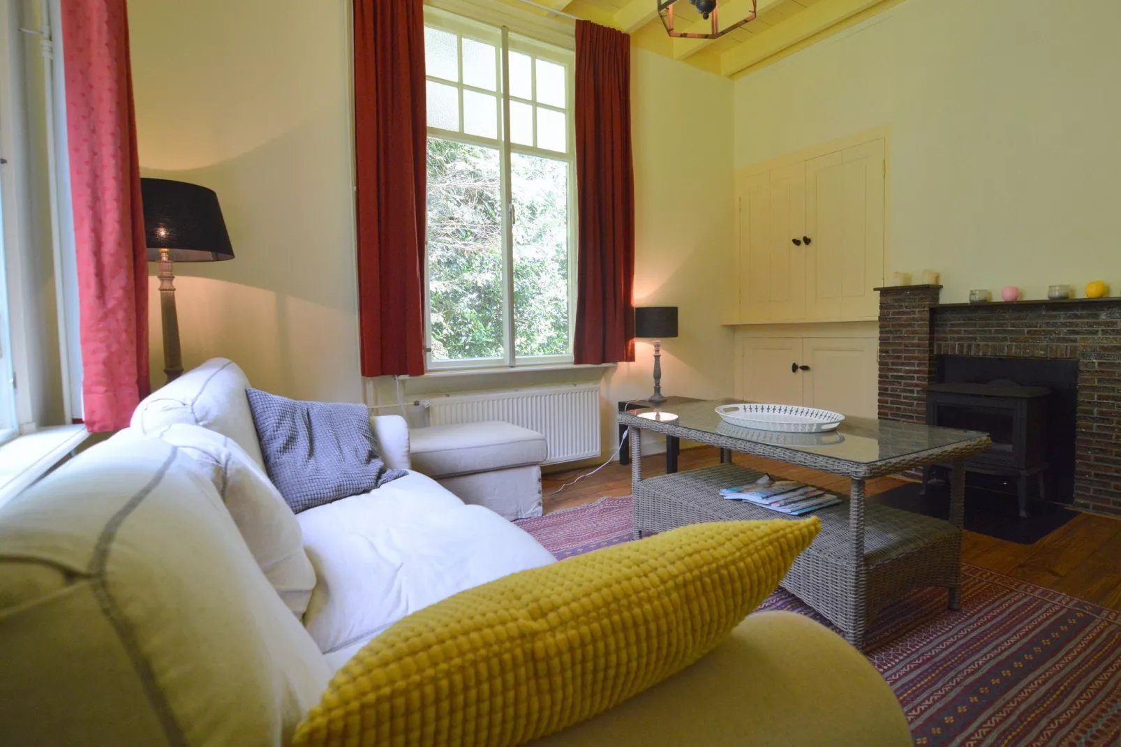 Het Kruisselt-Living room
