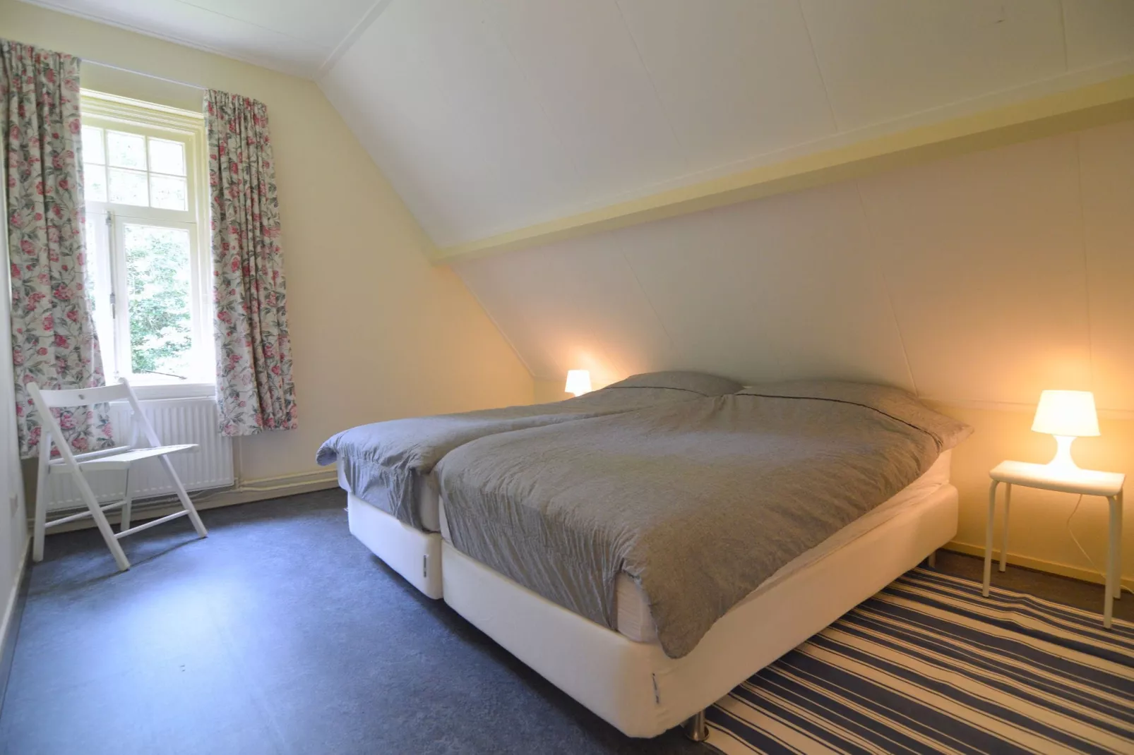 Het Kruisselt-Bedroom
