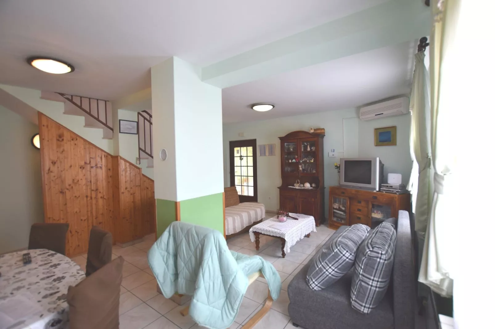Holiday Home Nina-Salon