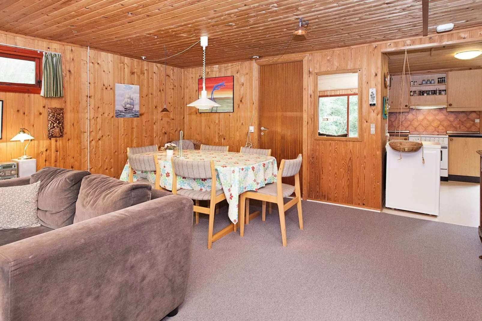 BIRKEBO-Indoor