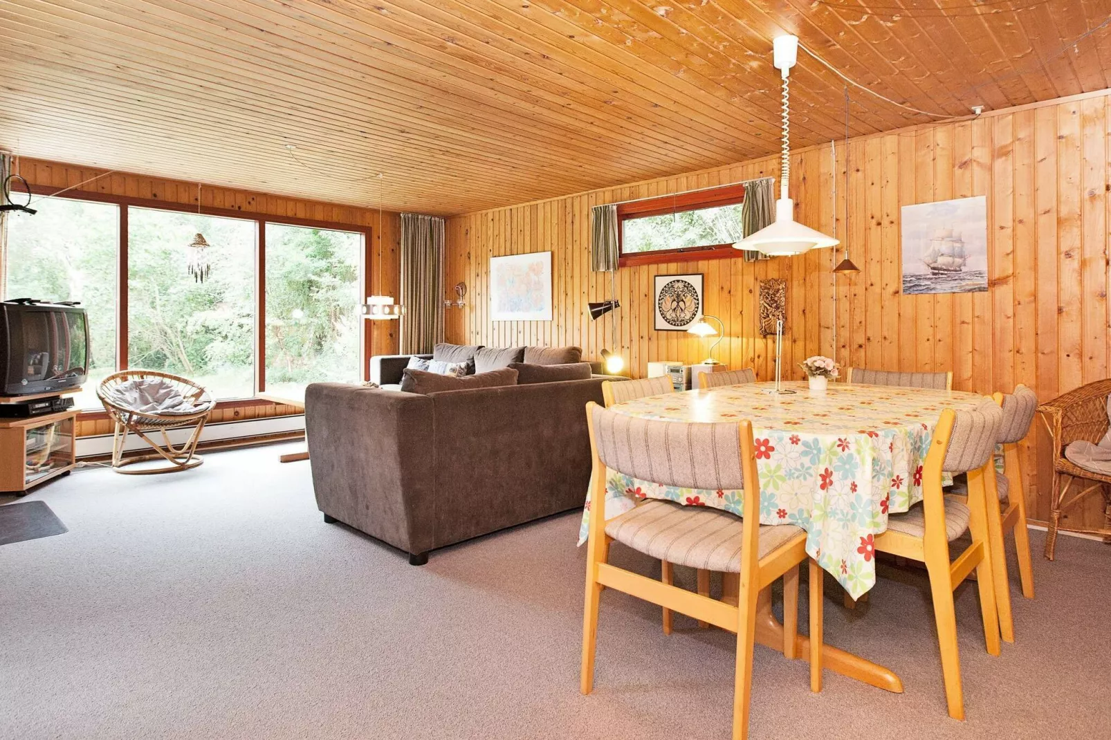 BIRKEBO-Indoor